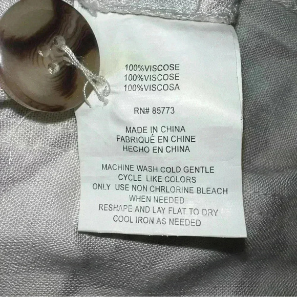 O’Neill button fly tan and white shorts size 30 - Picture 5 of 10